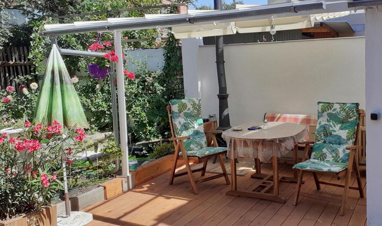 ארפורט Ferienwohnung Zum Rotem Karpfen מראה חיצוני תמונה